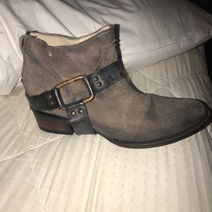 Freebird Steve Madden